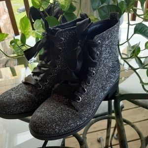 Beautiful Boots size 9.5